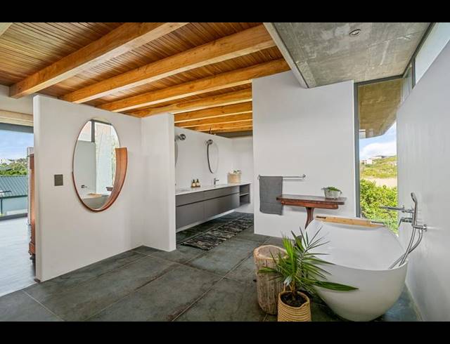 2 BEDROOM PROPERTY TO RENT IN WHALE ROCK VERDE